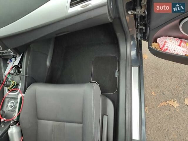 Серый Рено Меган, объемом двигателя 1.4 л и пробегом 250 тыс. км за 7500 $, фото 180 на Automoto.ua