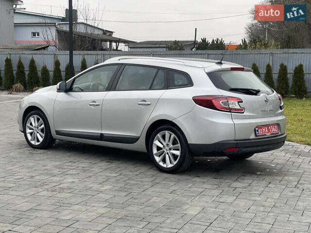 Серый Рено Меган, объемом двигателя 1.6 л и пробегом 225 тыс. км за 7700 $, фото 3 на Automoto.ua