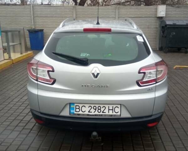 Серый Рено Меган, объемом двигателя 1.5 л и пробегом 260 тыс. км за 6600 $, фото 2 на Automoto.ua