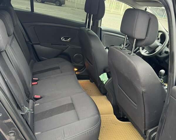 Серый Рено Меган, объемом двигателя 1.9 л и пробегом 236 тыс. км за 7500 $, фото 7 на Automoto.ua