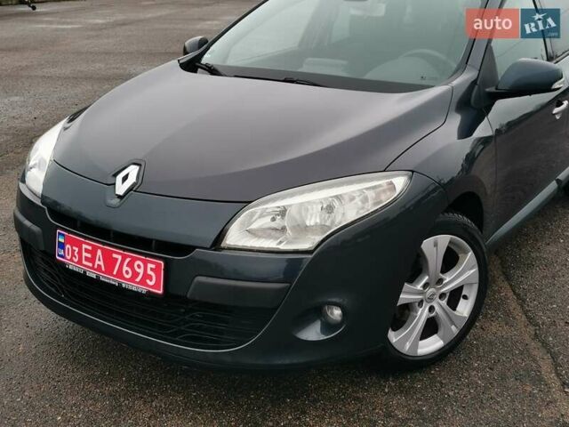 Серый Рено Меган, объемом двигателя 1.6 л и пробегом 220 тыс. км за 7300 $, фото 10 на Automoto.ua
