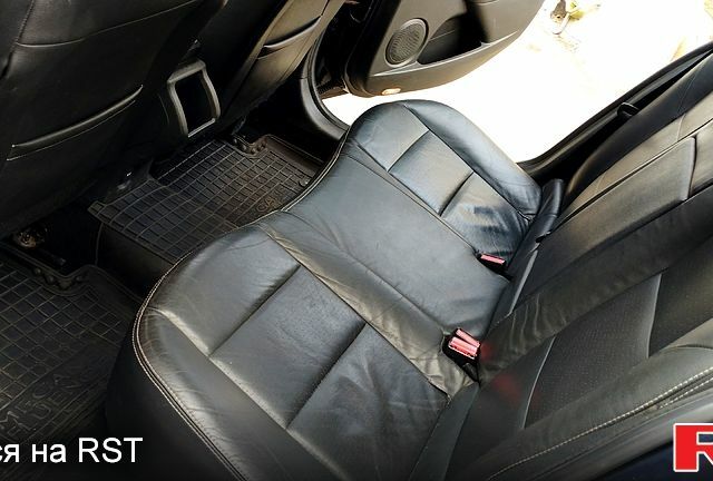 Серый Рено Меган, объемом двигателя 1.5 л и пробегом 250 тыс. км за 7900 $, фото 5 на Automoto.ua