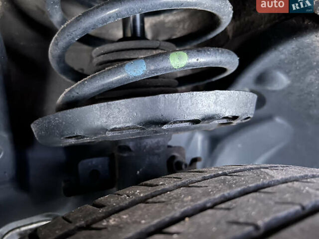 Серый Рено Меган, объемом двигателя 1.6 л и пробегом 182 тыс. км за 7800 $, фото 20 на Automoto.ua