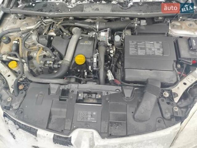 Сірий Рено Меган, об'ємом двигуна 1.46 л та пробігом 227 тис. км за 6200 $, фото 12 на Automoto.ua