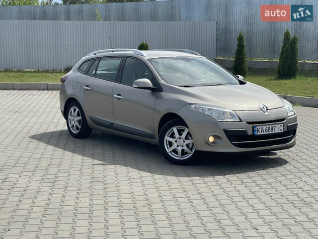Сірий Рено Меган, об'ємом двигуна 1.46 л та пробігом 251 тис. км за 7300 $, фото 1 на Automoto.ua