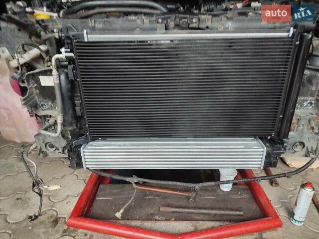 Серый Рено Меган, объемом двигателя 1.4 л и пробегом 250 тыс. км за 7500 $, фото 56 на Automoto.ua