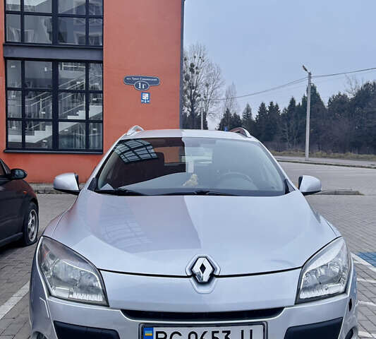 Сірий Рено Меган, об'ємом двигуна 1.46 л та пробігом 224 тис. км за 6700 $, фото 13 на Automoto.ua