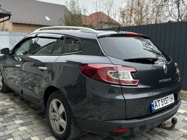 Серый Рено Меган, объемом двигателя 1.5 л и пробегом 214 тыс. км за 6800 $, фото 11 на Automoto.ua