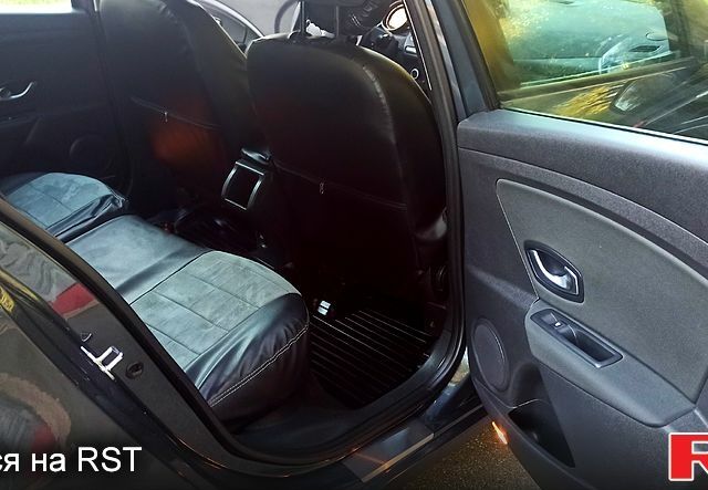 Сірий Рено Меган, об'ємом двигуна 1.6 л та пробігом 205 тис. км за 7100 $, фото 4 на Automoto.ua