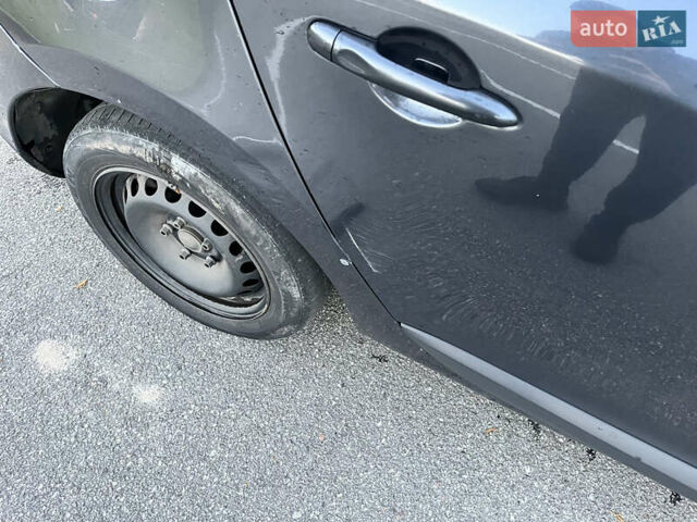 Сірий Рено Меган, об'ємом двигуна 1.46 л та пробігом 328 тис. км за 5500 $, фото 1 на Automoto.ua