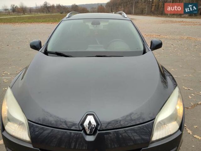 Серый Рено Меган, объемом двигателя 1.4 л и пробегом 250 тыс. км за 7500 $, фото 82 на Automoto.ua