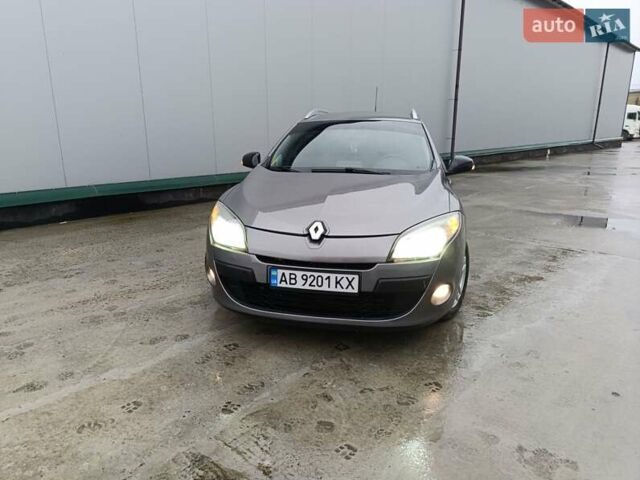 Сірий Рено Меган, об'ємом двигуна 1.5 л та пробігом 310 тис. км за 6800 $, фото 1 на Automoto.ua