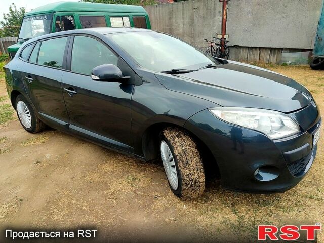 Серый Рено Меган, объемом двигателя 1.5 л и пробегом 270 тыс. км за 7200 $, фото 5 на Automoto.ua