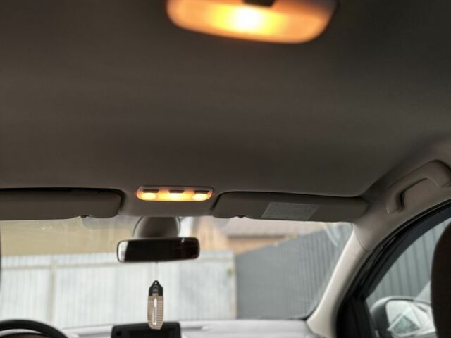 Серый Рено Меган, объемом двигателя 1.5 л и пробегом 214 тыс. км за 6800 $, фото 14 на Automoto.ua