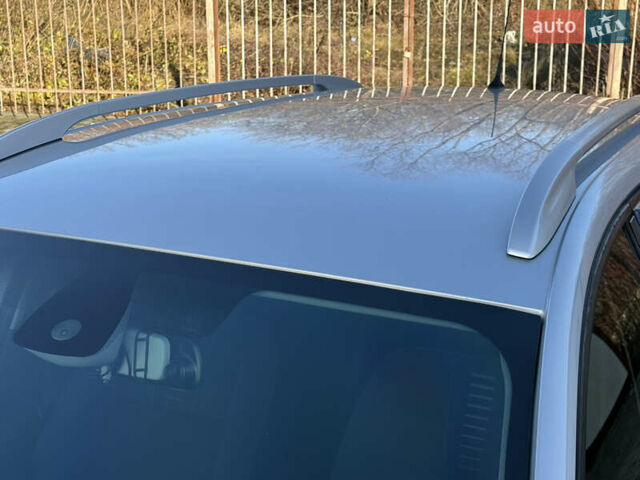 Серый Рено Меган, объемом двигателя 1.46 л и пробегом 180 тыс. км за 6750 $, фото 16 на Automoto.ua