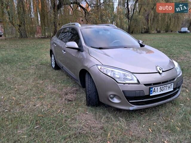 Сірий Рено Меган, об'ємом двигуна 1.46 л та пробігом 210 тис. км за 5900 $, фото 3 на Automoto.ua