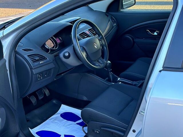Сірий Рено Меган, об'ємом двигуна 16 л та пробігом 158 тис. км за 6850 $, фото 8 на Automoto.ua