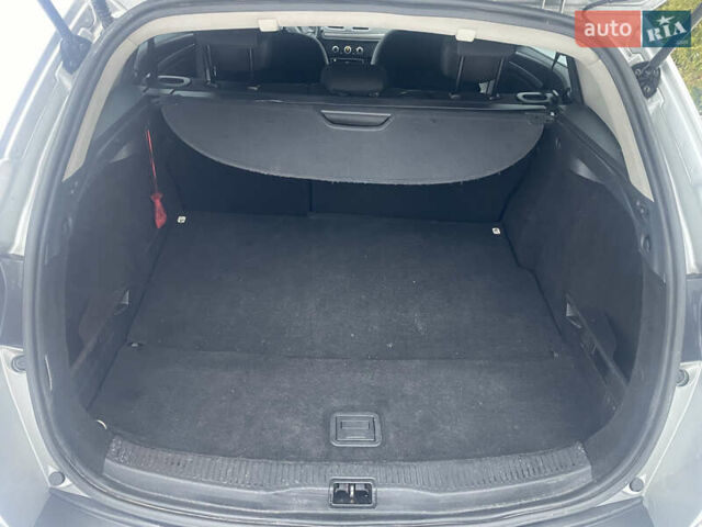 Серый Рено Меган, объемом двигателя 1.46 л и пробегом 287 тыс. км за 7100 $, фото 8 на Automoto.ua