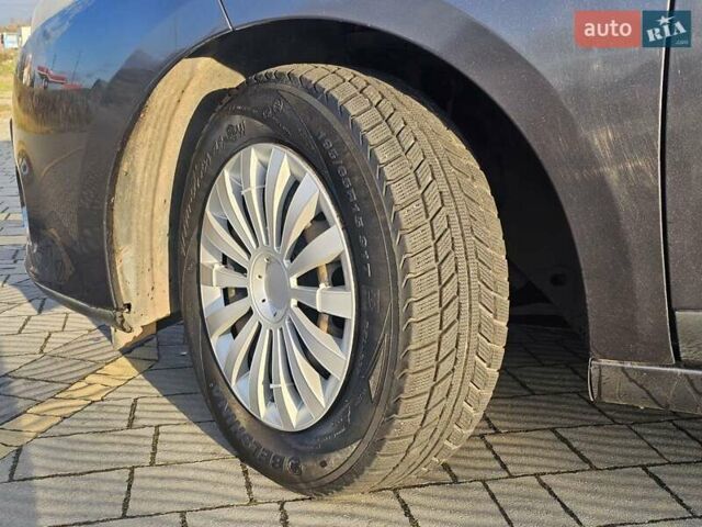 Серый Рено Меган, объемом двигателя 1.46 л и пробегом 257 тыс. км за 5150 $, фото 14 на Automoto.ua