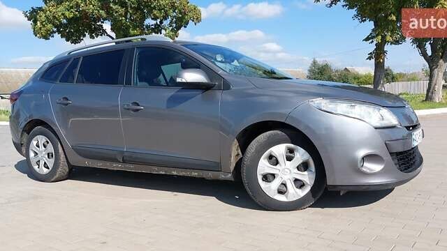 Сірий Рено Меган, об'ємом двигуна 1.46 л та пробігом 251 тис. км за 6000 $, фото 1 на Automoto.ua