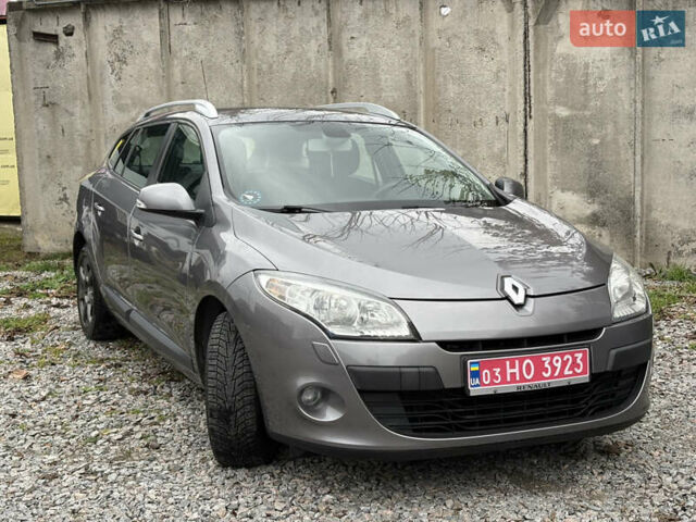 Сірий Рено Меган, об'ємом двигуна 1.6 л та пробігом 227 тис. км за 7500 $, фото 5 на Automoto.ua