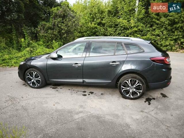 Серый Рено Меган, объемом двигателя 2 л и пробегом 125 тыс. км за 9950 $, фото 13 на Automoto.ua