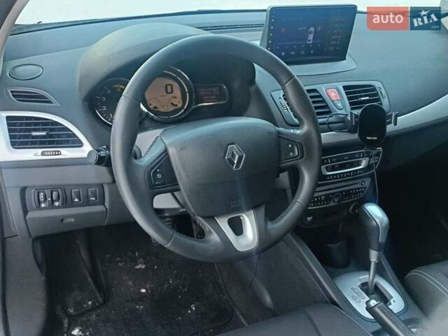Серый Рено Меган, объемом двигателя 1.46 л и пробегом 280 тыс. км за 6250 $, фото 9 на Automoto.ua