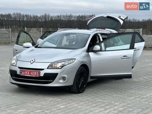 Серый Рено Меган, объемом двигателя 1.9 л и пробегом 143 тыс. км за 8450 $, фото 24 на Automoto.ua