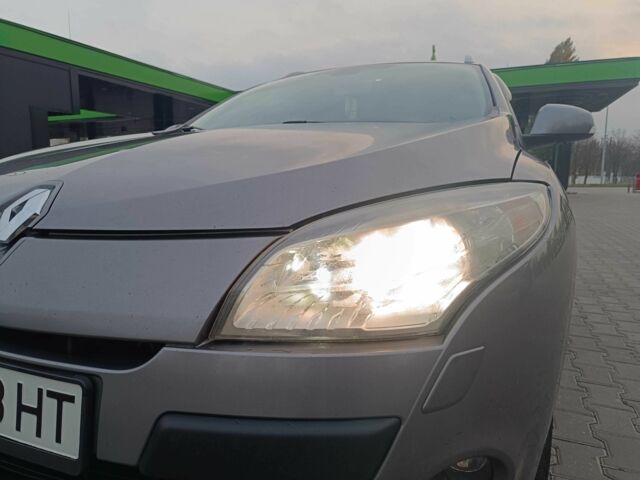 Сірий Рено Меган, об'ємом двигуна 1.5 л та пробігом 344 тис. км за 5000 $, фото 17 на Automoto.ua