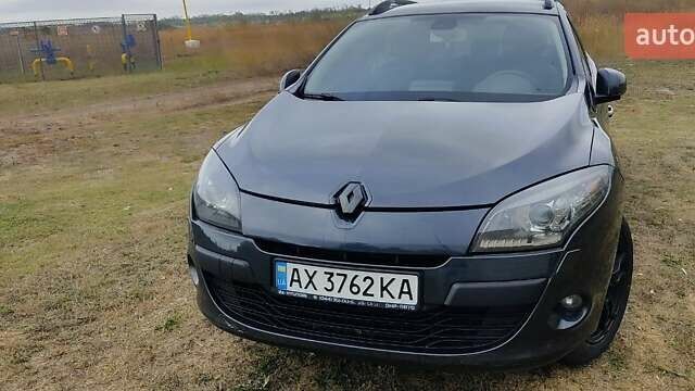 Серый Рено Меган, объемом двигателя 1.46 л и пробегом 307 тыс. км за 7300 $, фото 6 на Automoto.ua