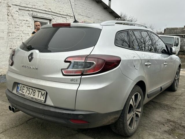 Серый Рено Меган, объемом двигателя 1.5 л и пробегом 251 тыс. км за 6500 $, фото 1 на Automoto.ua