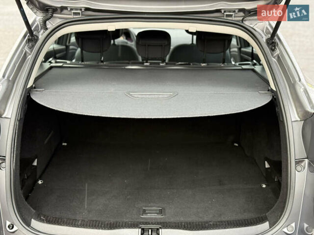 Серый Рено Меган, объемом двигателя 1.6 л и пробегом 227 тыс. км за 6550 $, фото 24 на Automoto.ua