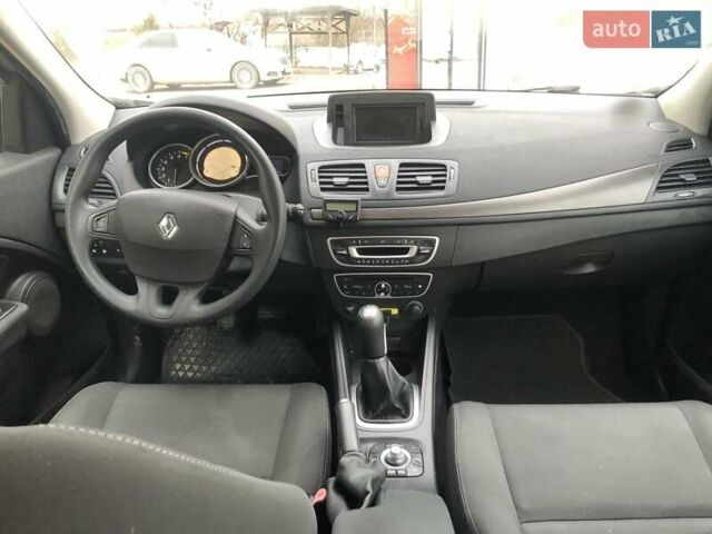 Серый Рено Меган, объемом двигателя 1.6 л и пробегом 250 тыс. км за 6400 $, фото 11 на Automoto.ua
