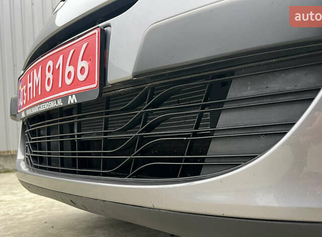 Серый Рено Меган, объемом двигателя 1.6 л и пробегом 182 тыс. км за 7800 $, фото 15 на Automoto.ua