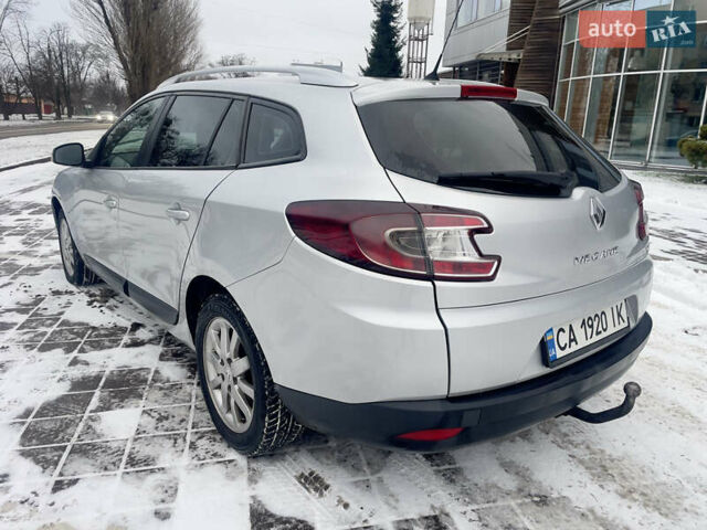 Серый Рено Меган, объемом двигателя 1.46 л и пробегом 287 тыс. км за 7100 $, фото 1 на Automoto.ua