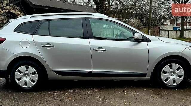 Серый Рено Меган, объемом двигателя 1.46 л и пробегом 295 тыс. км за 5700 $, фото 10 на Automoto.ua