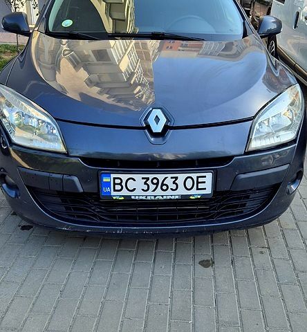 Сірий Рено Меган, об'ємом двигуна 1.5 л та пробігом 293 тис. км за 5500 $, фото 2 на Automoto.ua