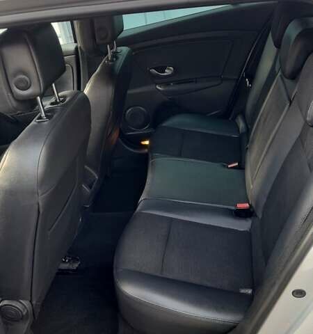 Серый Рено Меган, объемом двигателя 1.5 л и пробегом 223 тыс. км за 6900 $, фото 8 на Automoto.ua