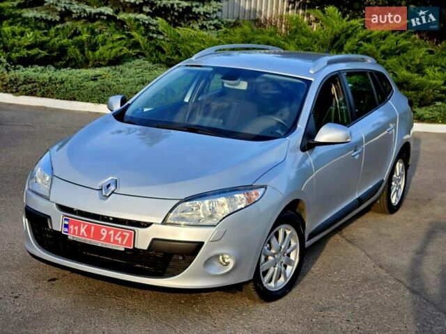 Серый Рено Меган, объемом двигателя 1.6 л и пробегом 195 тыс. км за 7850 $, фото 4 на Automoto.ua