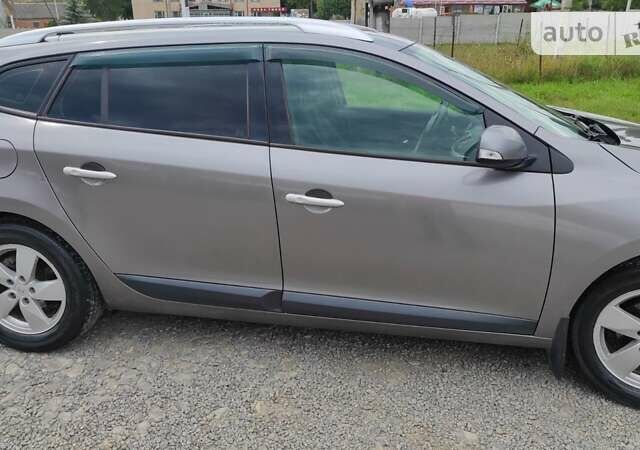 Сірий Рено Меган, об'ємом двигуна 1.5 л та пробігом 244 тис. км за 6700 $, фото 2 на Automoto.ua