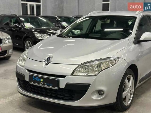 Серый Рено Меган, объемом двигателя 1.5 л и пробегом 280 тыс. км за 6699 $, фото 2 на Automoto.ua