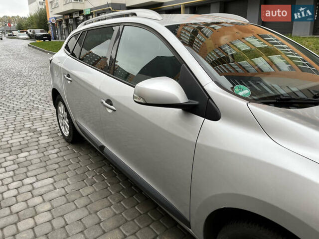 Сірий Рено Меган, об'ємом двигуна 1.46 л та пробігом 223 тис. км за 6250 $, фото 10 на Automoto.ua