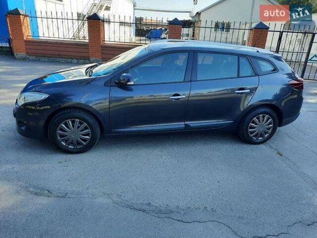 Серый Рено Меган, объемом двигателя 1.6 л и пробегом 183 тыс. км за 7600 $, фото 9 на Automoto.ua