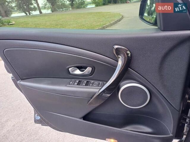Серый Рено Меган, объемом двигателя 1.5 л и пробегом 273 тыс. км за 7750 $, фото 34 на Automoto.ua