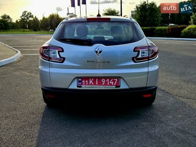 Серый Рено Меган, объемом двигателя 1.6 л и пробегом 195 тыс. км за 7850 $, фото 20 на Automoto.ua