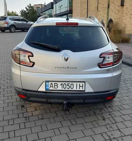 Серый Рено Меган, объемом двигателя 1.46 л и пробегом 223 тыс. км за 6800 $, фото 4 на Automoto.ua