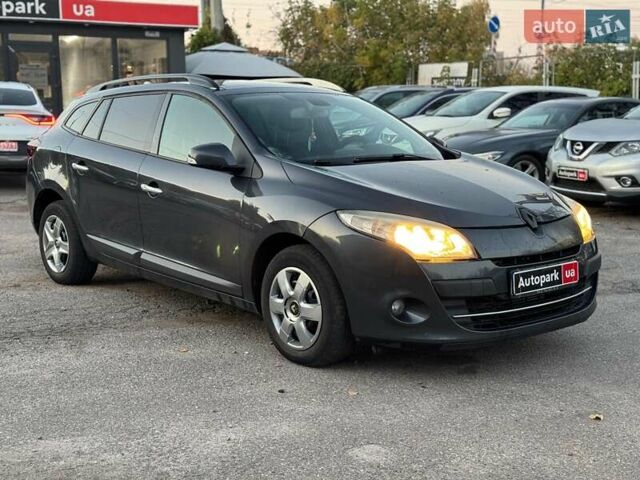 Сірий Рено Меган, об'ємом двигуна 1.9 л та пробігом 297 тис. км за 7290 $, фото 3 на Automoto.ua