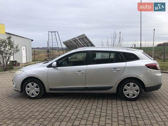 Серый Рено Меган, объемом двигателя 1.6 л и пробегом 250 тыс. км за 6400 $, фото 5 на Automoto.ua