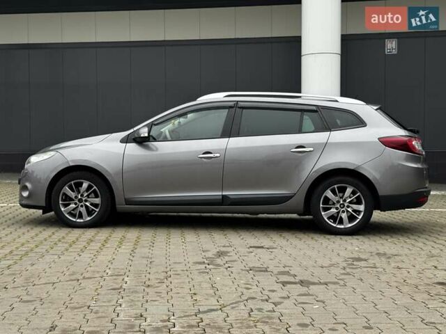 Серый Рено Меган, объемом двигателя 2 л и пробегом 260 тыс. км за 7800 $, фото 5 на Automoto.ua