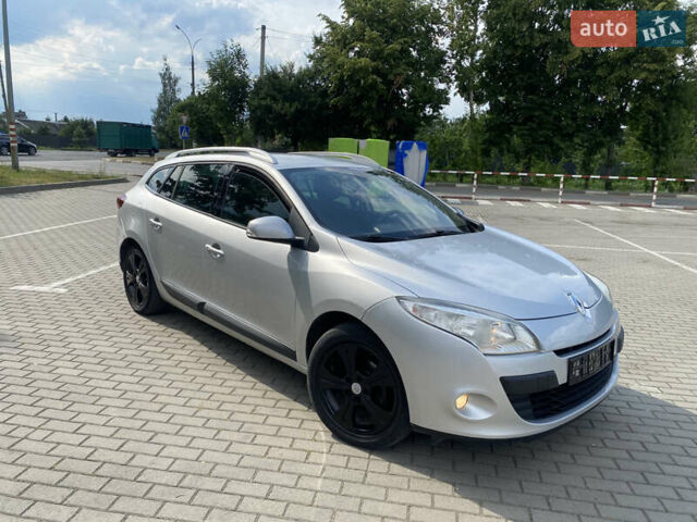 Серый Рено Меган, объемом двигателя 1.9 л и пробегом 236 тыс. км за 5900 $, фото 22 на Automoto.ua